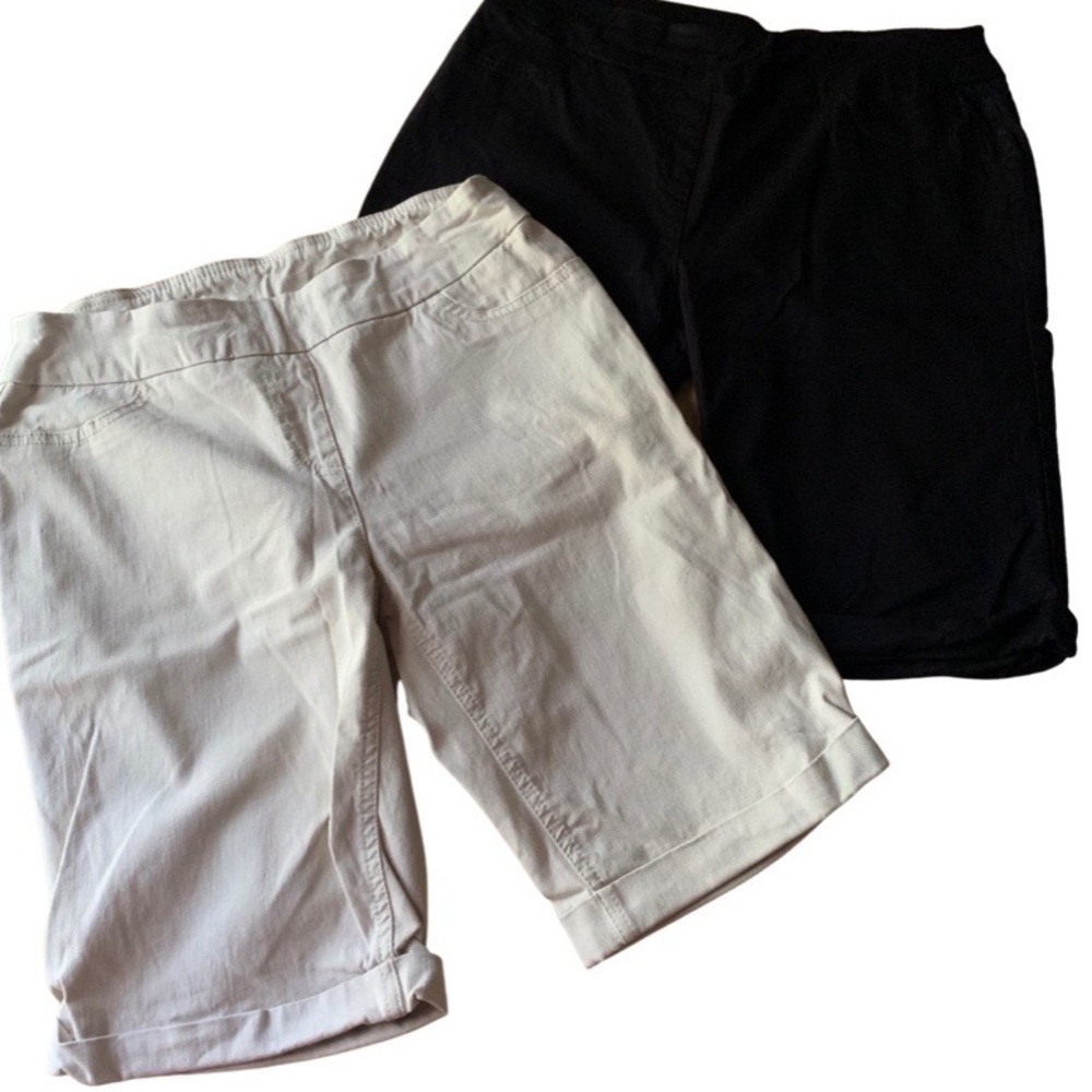 2 EUC Soft Surroundings Slimming Superla Stretch Shorts